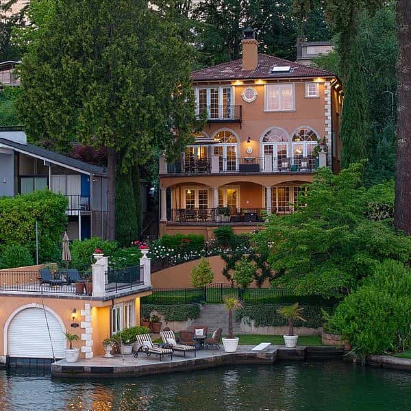 01_3600LakeviewBlvd__TerrySprague_terrysprague.com_Portland_LakeOswego_luxuryrealestate_oregon