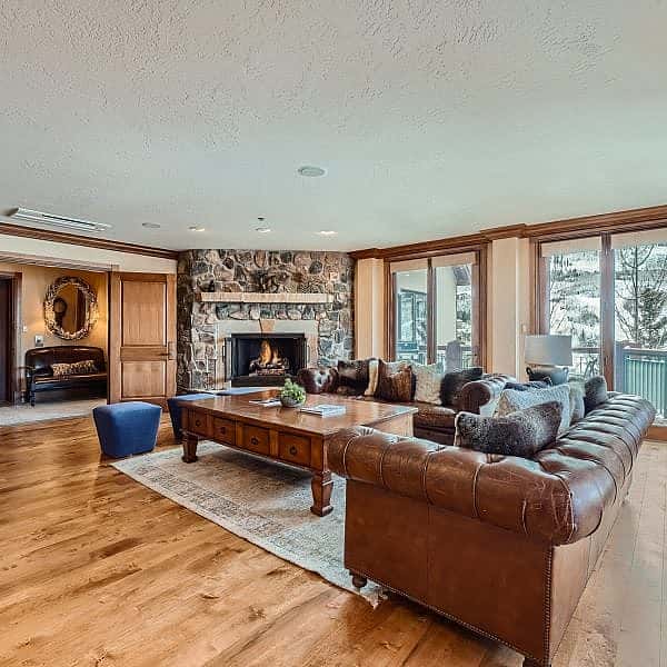 62 Highlands Ln - Print Quality - 002 - 03 Living Room