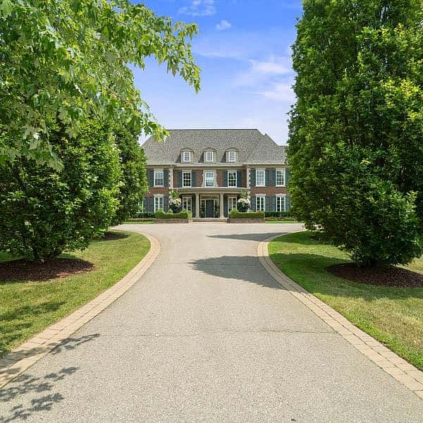 91 Fairfield Dr -117