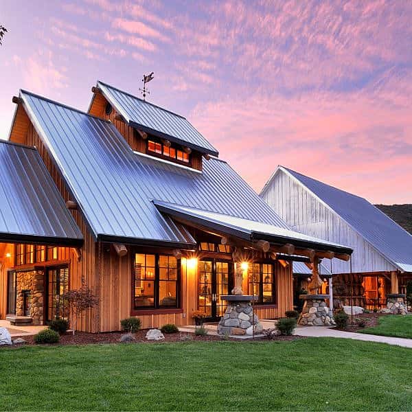 Red Lily Vineyards 11777 Hwy 238 Jacksonville OR 97530 LUXE Forbes Global Properties Kendra Ratcliff Chris Martin Martin Outdoor Property Group 01