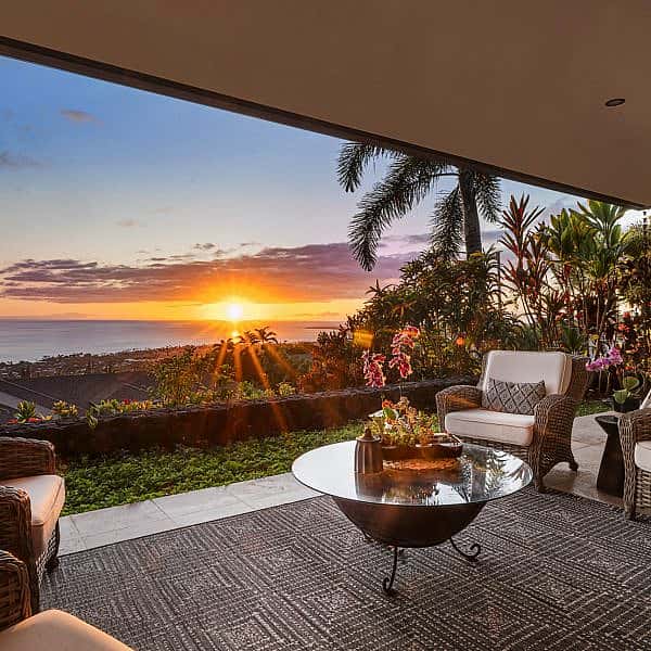 1_Sunset_Lanai.jpg