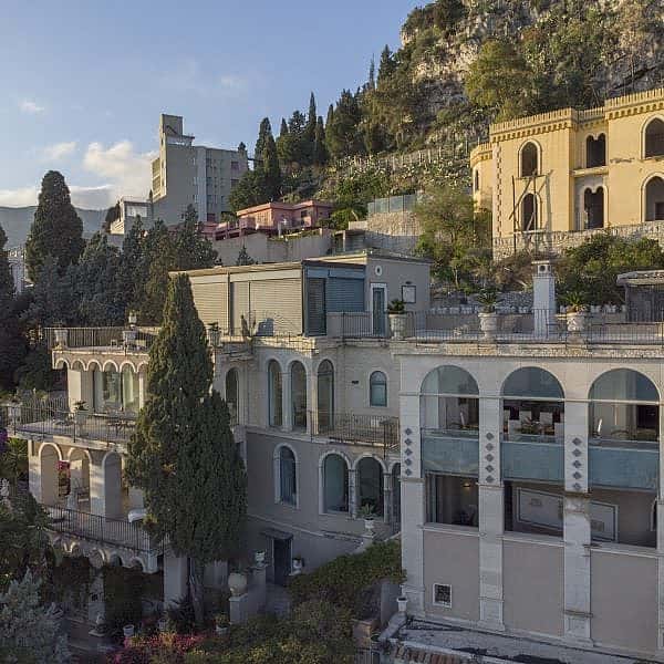 VIACIRCONVALLAZIONE52
