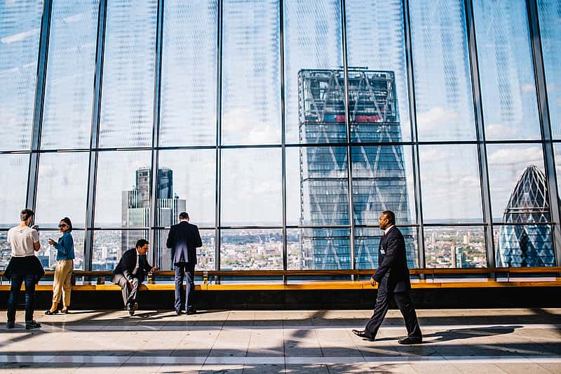 Figurative representation for the 2 common types of LLCs