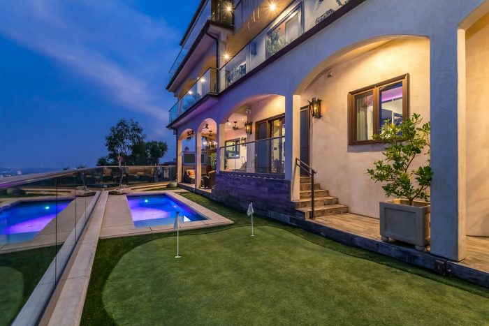 Ron White's luxury home in Beverly Hills