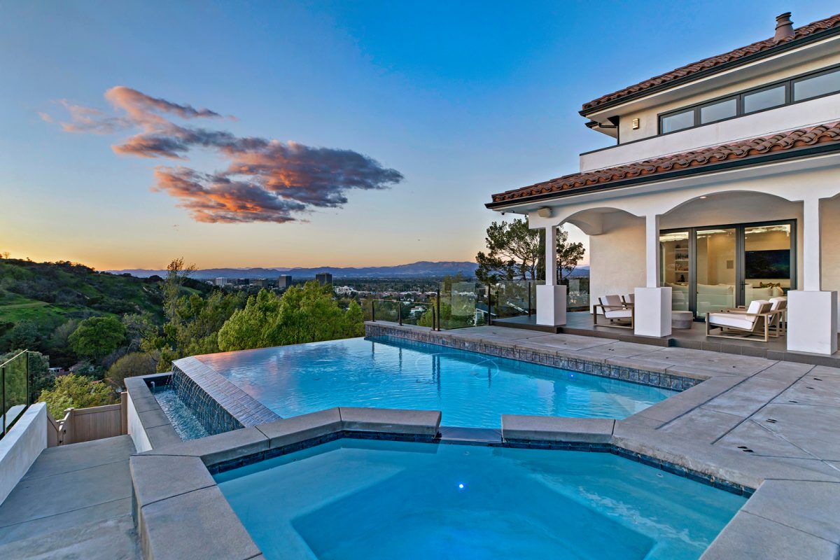 Dwyane Wade and Gabrielle Union's L.A. home