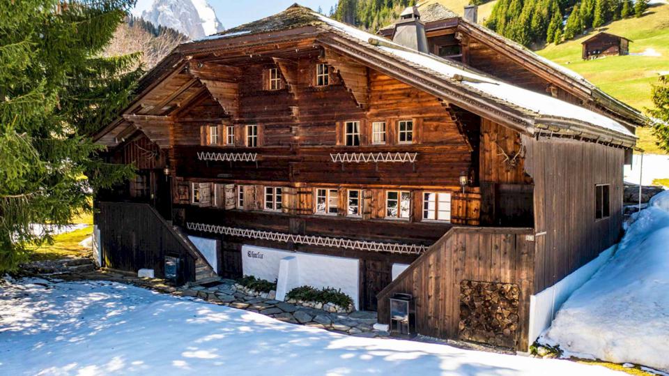 1607 chalet charlix in gstaad switzerland