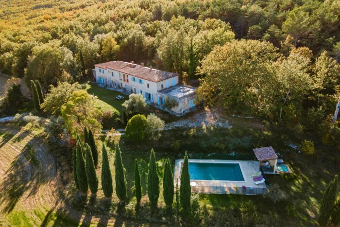 French riviera montemeyan estate with swimming pool