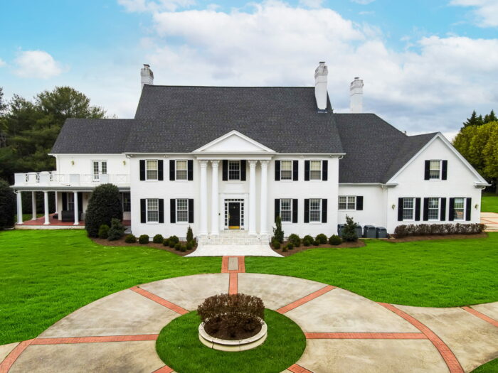 Custom Colonial Compound At 10100 Norton Road