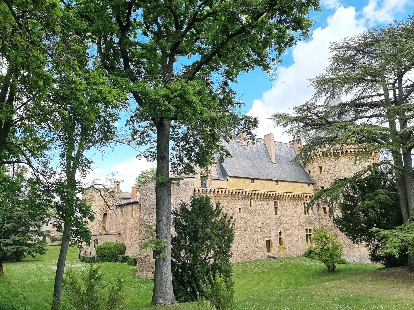Side view of the Chateau