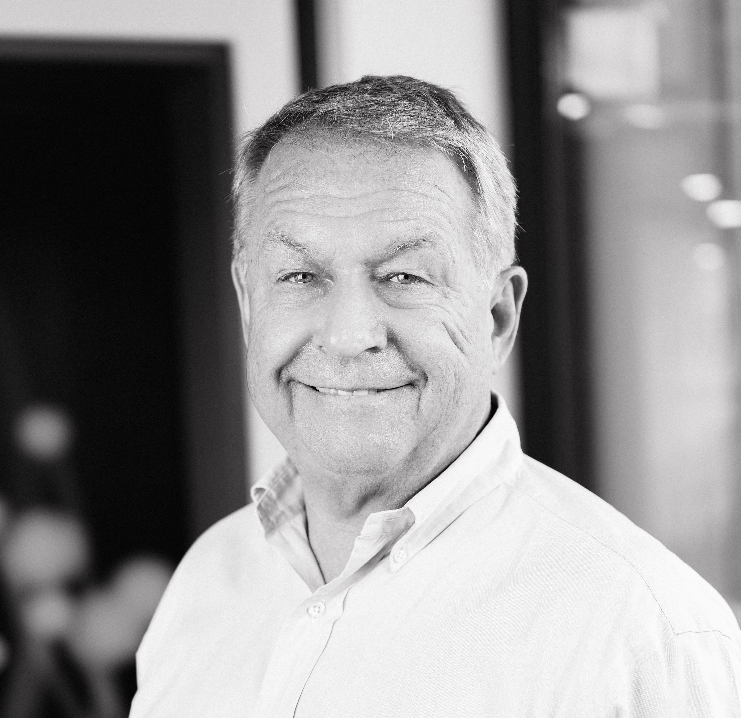 Richard Barker, Luxury Real Estate Agent Forbes Global Properties