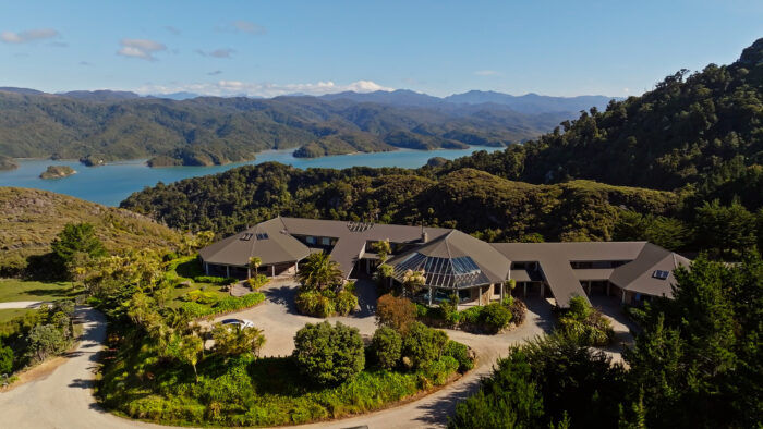 Westhaven Retreat Private Peninsula in Collingwood, New Zealand