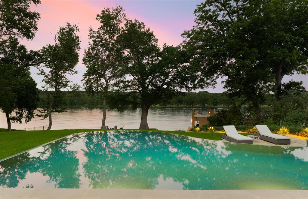 Negative-edge pool overlooking Lake Austin
