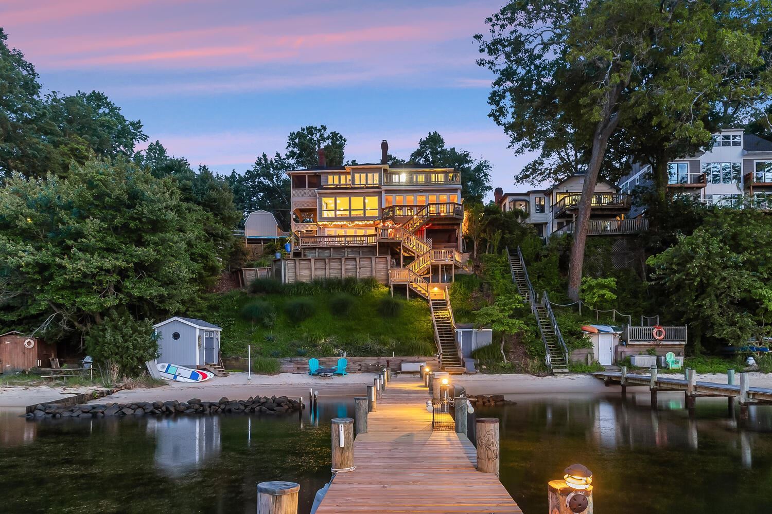 Private Maryland Home With Boat Dock
