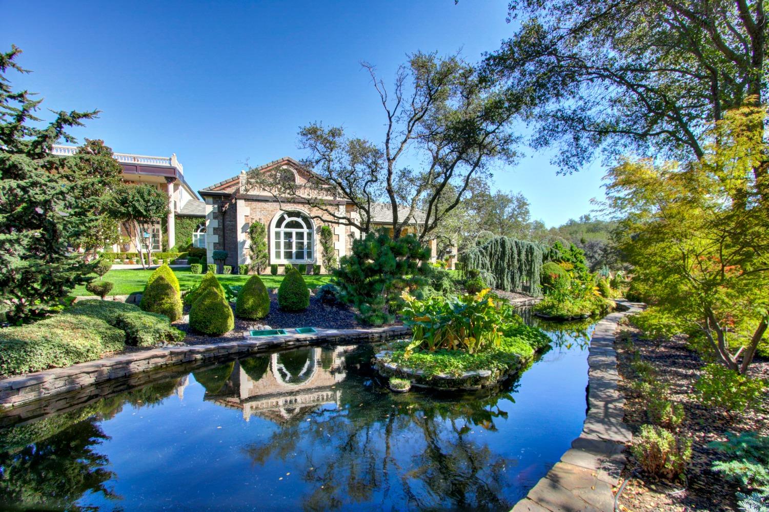 Lagoon-Style Pond At A Private California Estate