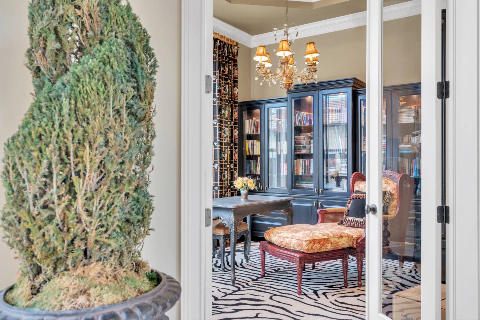 Snell Isle Waterfront Home Luxury Home for Sale in St Petersburg