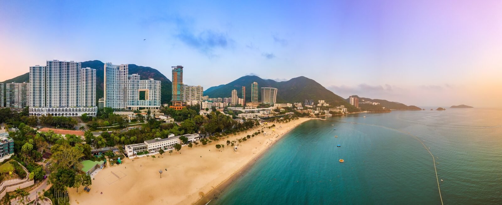 Repulse Bay Coastline