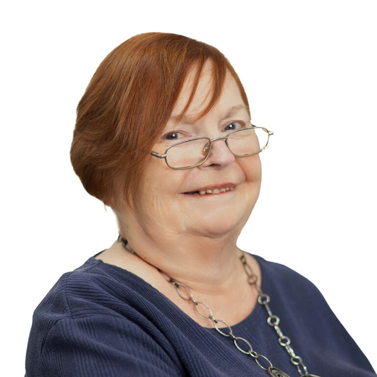 Sharon Simms, Luxury Real Estate Agent Forbes Global Properties