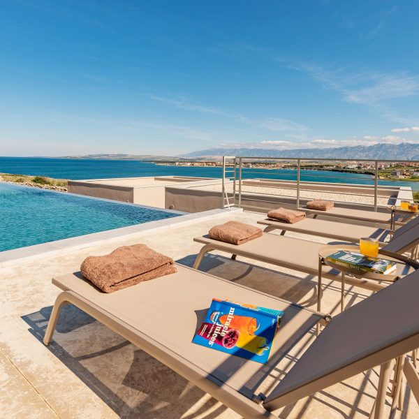 001-2018-254-island-pag-villa-with-pool-and-sea-view-for-sale