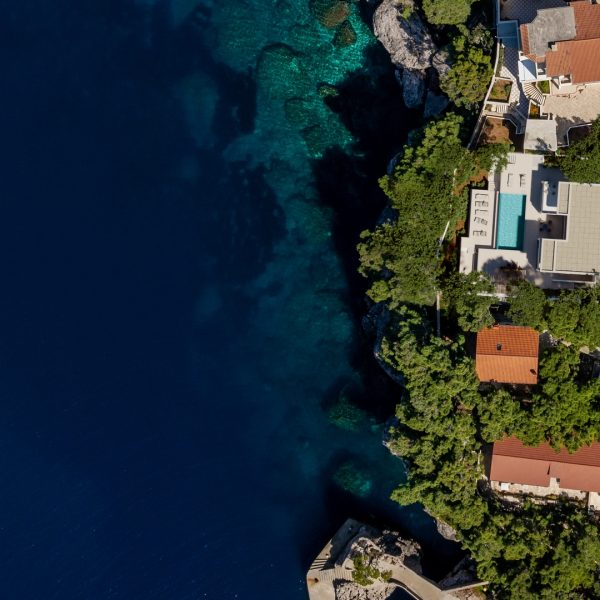 001-2022-424-Island-of-Hvar-Villa-in-the-first-row-to-the-sea-for-sale
