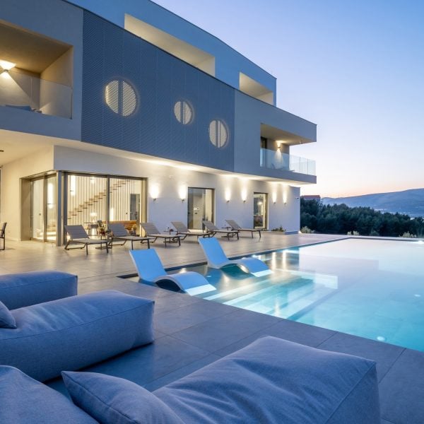 001-2022-444-island-ciovo-exceptional-villa-with-panoramic-sea-view-for-sale