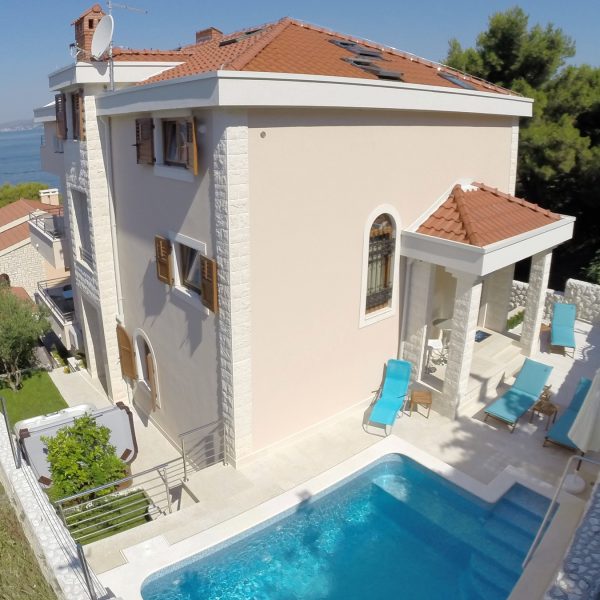 001-2035-164-island-ciovo-Luxury-villa-with-panoramic-sea-view-for-sale