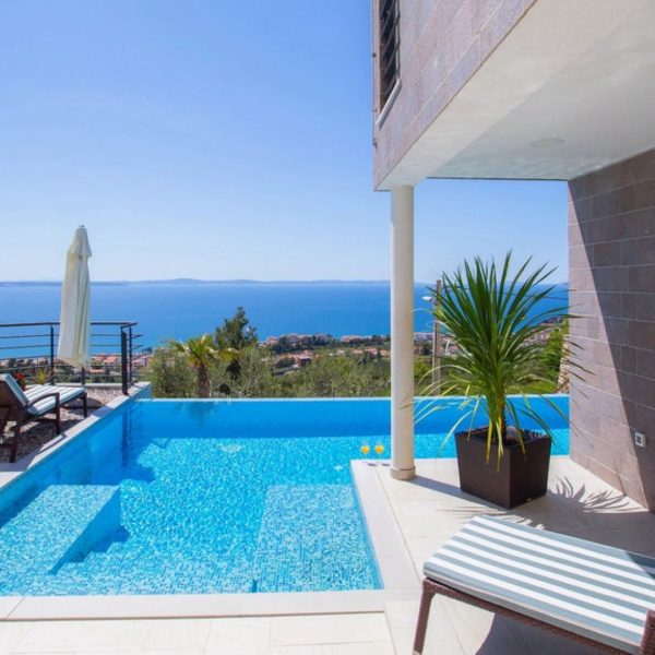 001-2048-03-Split-area-Two-attractive-villas-with-panoramic-sea-view-for-sale