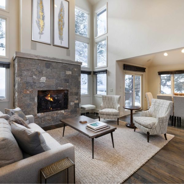 001-63_dakota_park_interior_living_a-FORBES
