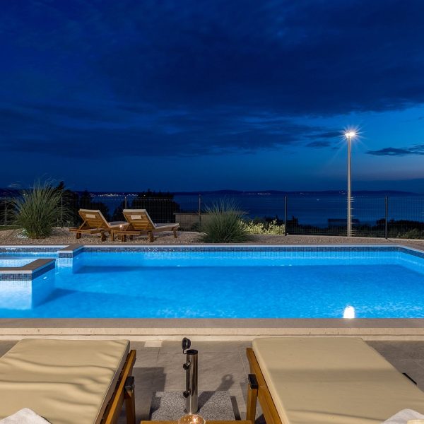 002-2022-438-Split-Area-Modern-villa-with-panoramic-sea-view-for-sale