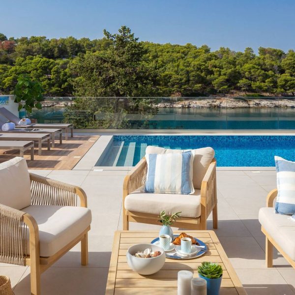 002-2026-96-Brac-Villa-in-first-row-to-the-sea-for-sale