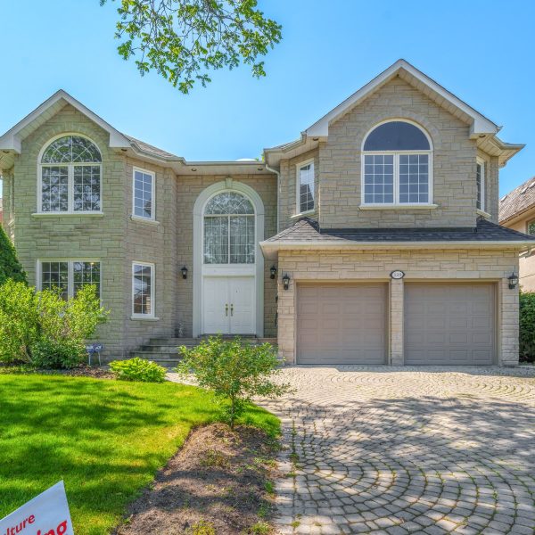 1-web-or-mls-128-yorkminster-rd