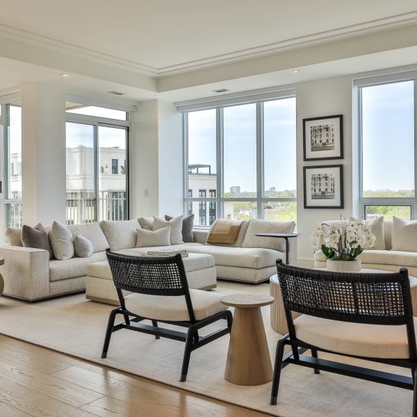 1403-155 St.Clair Ave W-16