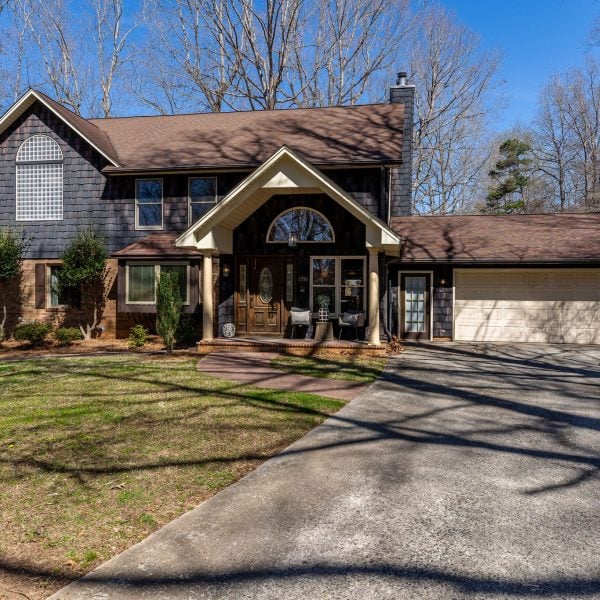 1596 Yelton Ln-1