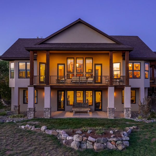 1_Main exterior