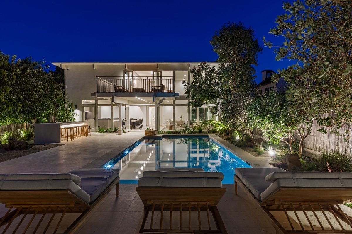 When a property has architectural pedigree, deciding what to renovate and what to preserve is an art in itself. (Hilton & Hyland)