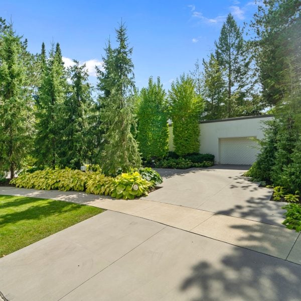 5-web-or-mls-25-misty-crescent