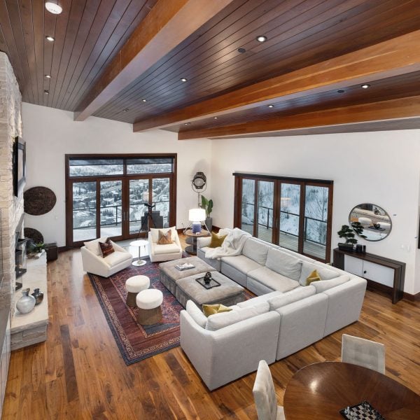 811_potato_patch_interior_living_c