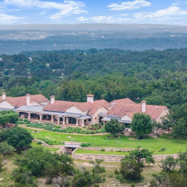 Carousel - 16x9 - Moreland $80M Ranch (5)