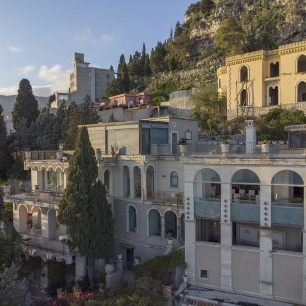 VIACIRCONVALLAZIONE52