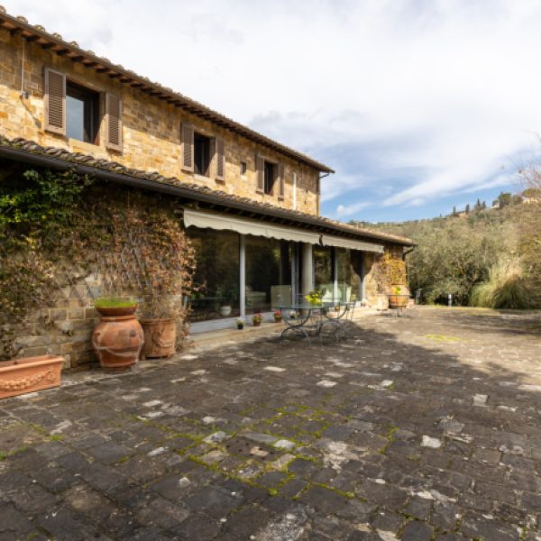 Zini-Pozzolatico-Sito-38-592x444-1.jpeg
